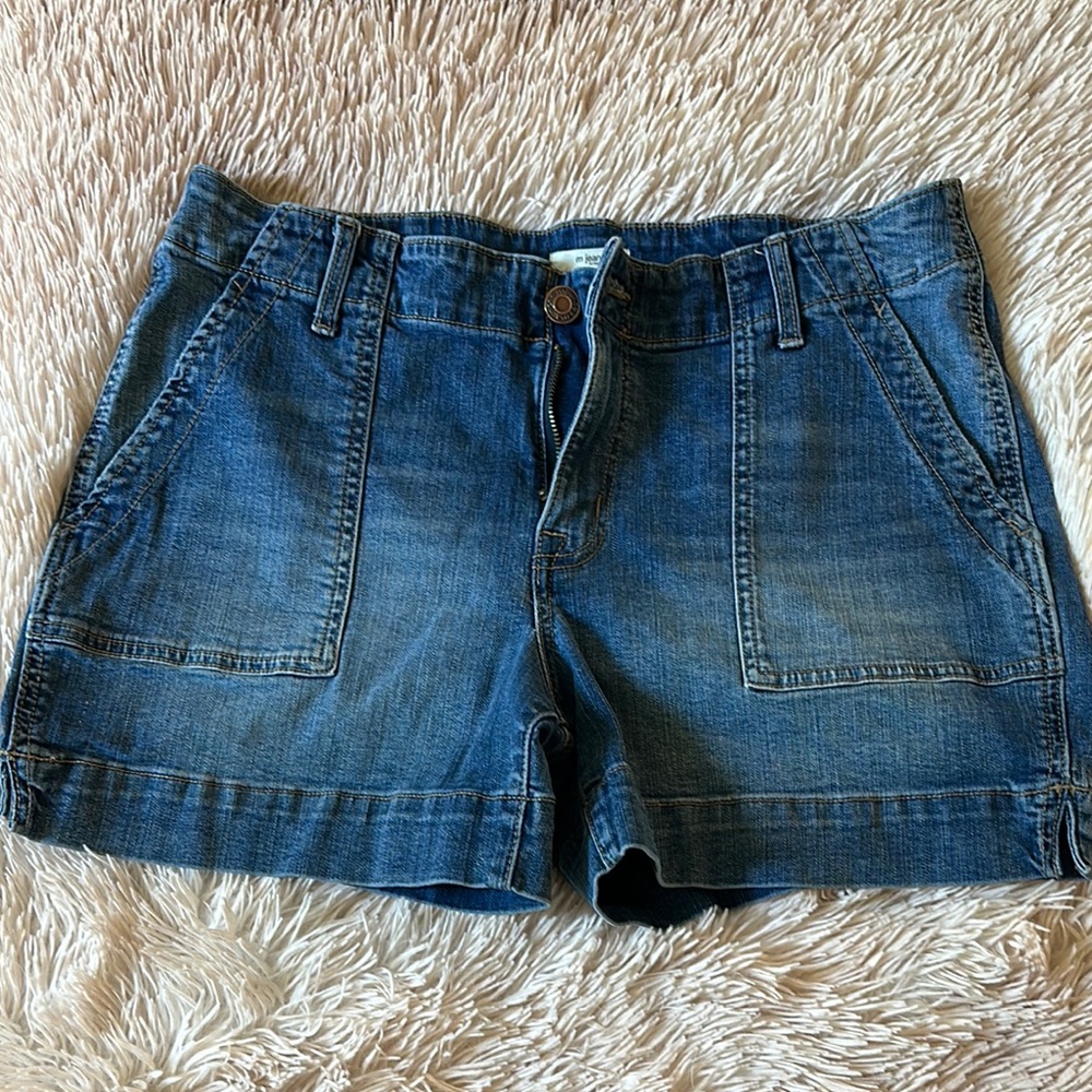 Maurices Blue Jean Shorts Distressed Summer Style